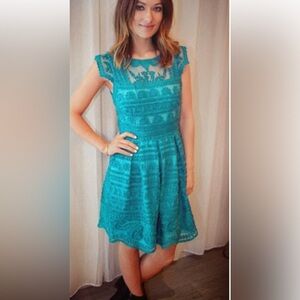 NWT Yoana Baraschi for Anthropologie New Light Teal lace dress sz 12 runs small